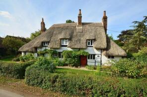 Orchard End, Road Running Through Waterstock, Waterstock, Oxford OX33 1JU