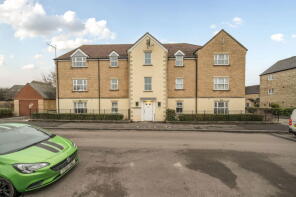 43, Kingfisher Court, Calne SN11 9RT