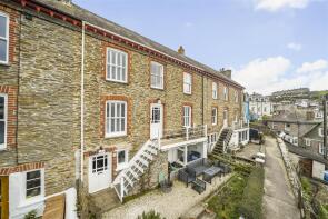 5, Moss Terrace, East Street, Fowey PL23 1PF