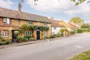 2, Hoe Cottages, Hoe Lane, Guildford GU5 9SW