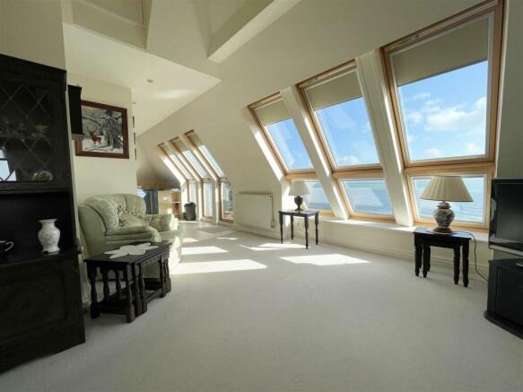 Sitting Room.jpg