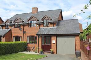 4, New Inn Close, B4224 From Fiddlers Green To The Moors, Hereford HR1 4PP
