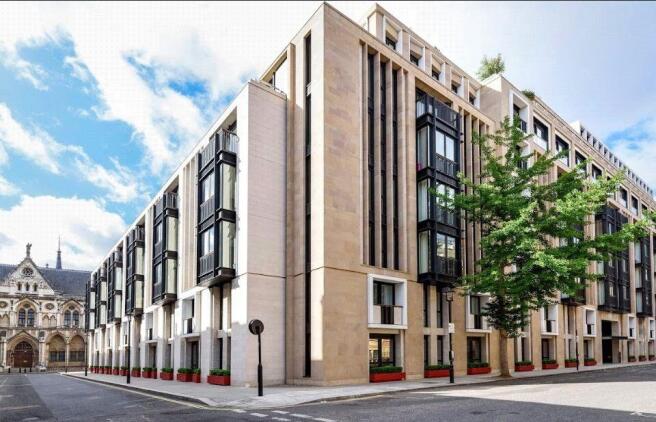 1 BEDROOM APARTMENT