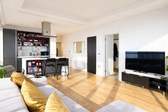 Flat for sale in London City Island E16