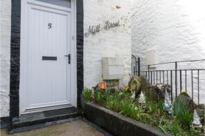 5 Millbrook, Captains Brae, Kirkcudbright DG6 4PE