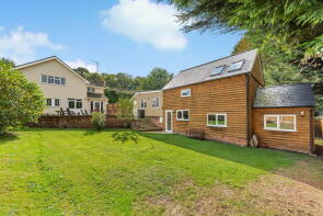 The Foss, London Road, Addington, West Malling ME19 5DA