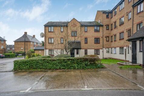 Linwood Crescent, Enfield, Greater London, EN1