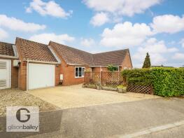 4, Yareview Close, Norwich NR13 3SZ