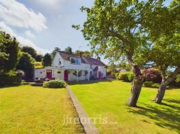 Ar Y Banc, U3205 Junction C3029 Bethel Chapelvia Ceibwr Bay, Moylegrove, Cardigan SA43 3BU