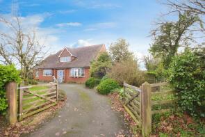 Kevock Croft, The Square End To Riddings Lane Junction, Kidderminster DY14 8UE