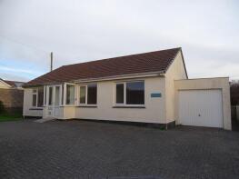 Illan, Rosenannon Lane, Redruth TR15 3XB