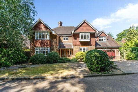 Wellington Place, Cobham, KT11