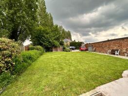 102, Moxley Road, Darlaston WS10 7RG