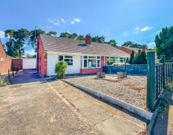 33, Moulton Avenue, Newmarket CB8 8QX