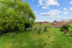 239, Hadlow Road, Tonbridge TN10 4LR