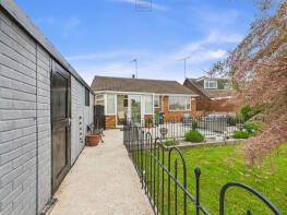 10, Nightingale Close, Chesterfield S45 9SE