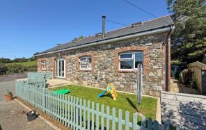 Nant Bach, Llithfaen LL53 6PA