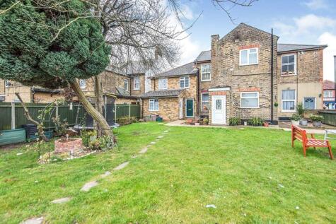 Whitton Road, Hounslow, TW3