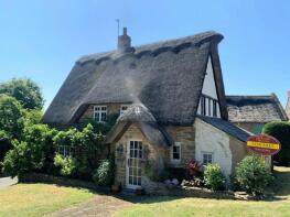Manor Cottage, Church Street, Daventry NN11 3ET
