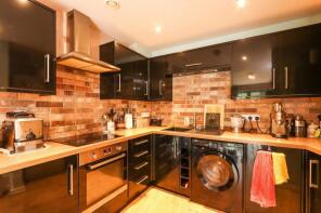 3, 2 Merment House, Adelaide Lane, Sheffield S3 8BR