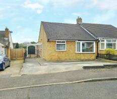 6, St Lukes Close, Northampton NN6 8HS