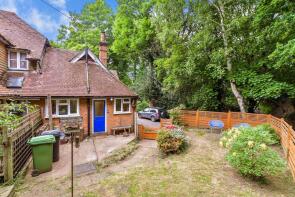 Dene End, The Dene, Dorking RH5 6PX