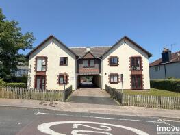Flat 4, 28 Hayes Mews, Hayes Road, Paignton TQ4 5PJ