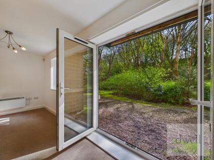 Thwaite Court, Cornmill View, Horsforth, Leeds, LS18