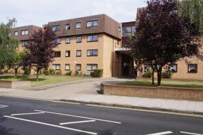 Flat 6, 151 Andorra Court, Widmore Road, Bromley BR1 3AE