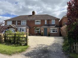 2, Johnstones, Road Running Through Goosey, Goosey, Faringdon SN7 8PE