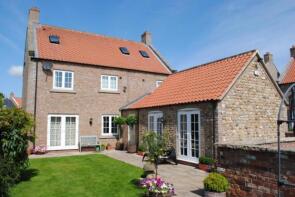 2, Barton Way, Ripon HG4 3LE
