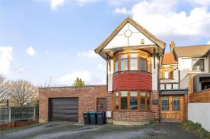 41, Chequers Way, London N13 6DA