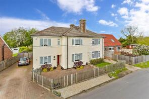 1, Forge Cottages, Claygate Road, Laddingford ME18 6BJ