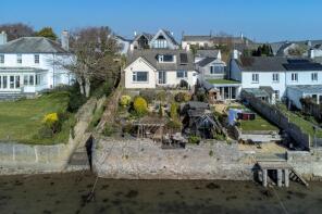 San Remo, Fore Street, Saltash PL12 6PA