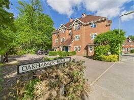 7, Oakhanger House, Kingsley Square, Fleet GU51 1AJ
