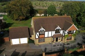 Chestnut Acre, Common Road, Windsor SL4 6PX