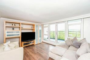 Flat 88, Greenwich Heights, Master Gunner Place, London SE18 4NP