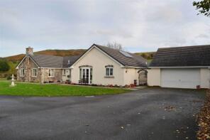 Gwerddon, B5429 Smithy Cottages To Penllwyn, Graigfechan, Ruthin LL15 2HA