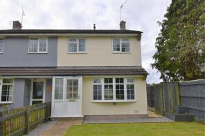 1, Steps Road, Sageston, Tenby SA70 8TB