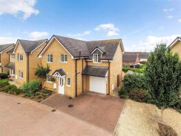 87, Peake Way, Charlton, Andover SP10 4FA