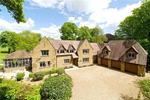 Somerton House, Fawsley Road, Daventry NN11 3BA
