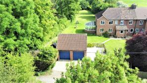 2, West Nolands, Nolands Road, Calne SN11 8YD