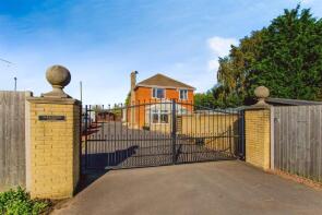 Barrington House, Wigtoft Road, Sutterton, Boston PE20 2EL
