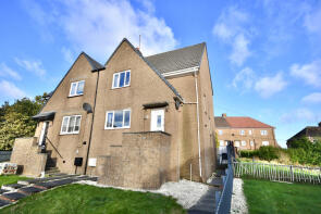 12, Academy Quadrant, Maybole KA19 8AT