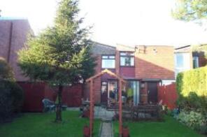 15, Maunside Avenue, Sutton-in-ashfield NG17 5HD