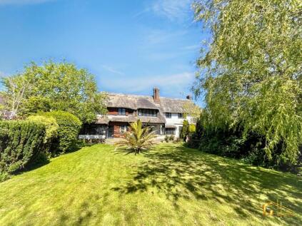 Pinewoods, Bexhill on Sea, TN39
