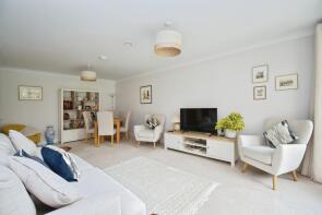 8, Kirkeby Court, Mortimer Drive, Romsey SO51 0ED