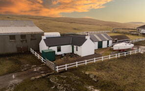 Bailey Hus, Zu286 From Sandwick Road To W-burra, Bridge End, Shetland ZE2 9LD