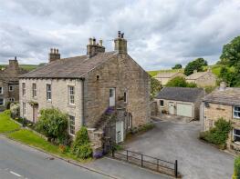 The Coach House, Breconbar Road, Bainbridge DL8 3EE
