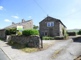 Barn Acre, Carlton Village, Leyburn DL8 4BD